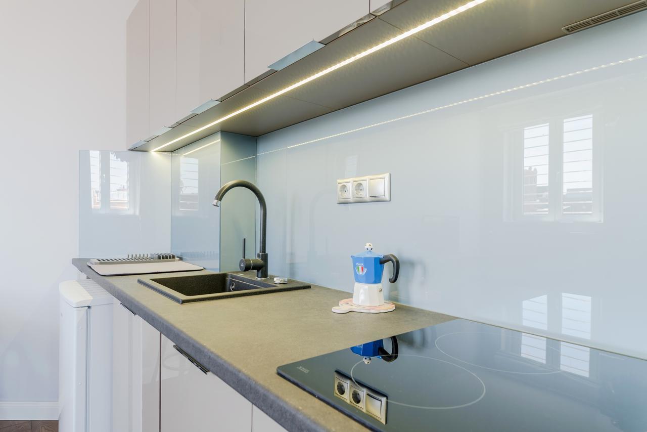 Top Of The City Apartment With Ac Budapeste Exterior foto